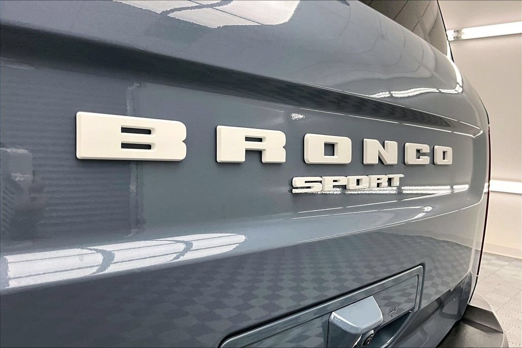 Certified 2025 Ford Bronco Sport Outer Banks w/ Outer Banks Tech Package+ AWD/4WD image 8
