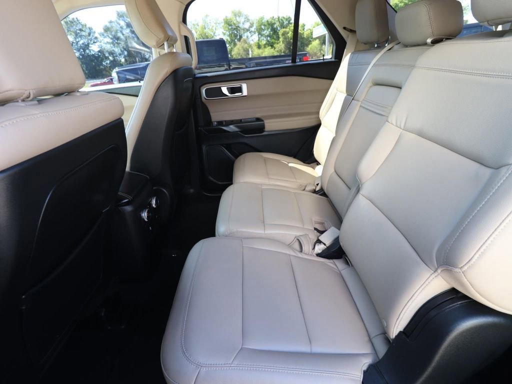 Certified 2020 Ford Explorer XLT w/ Equipment Group 202A image 12