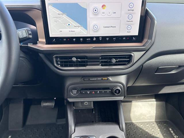 Certified 2025 Ford Bronco Sport Outer Banks w/ Outer Banks Tech Package+ AWD/4WD image 26