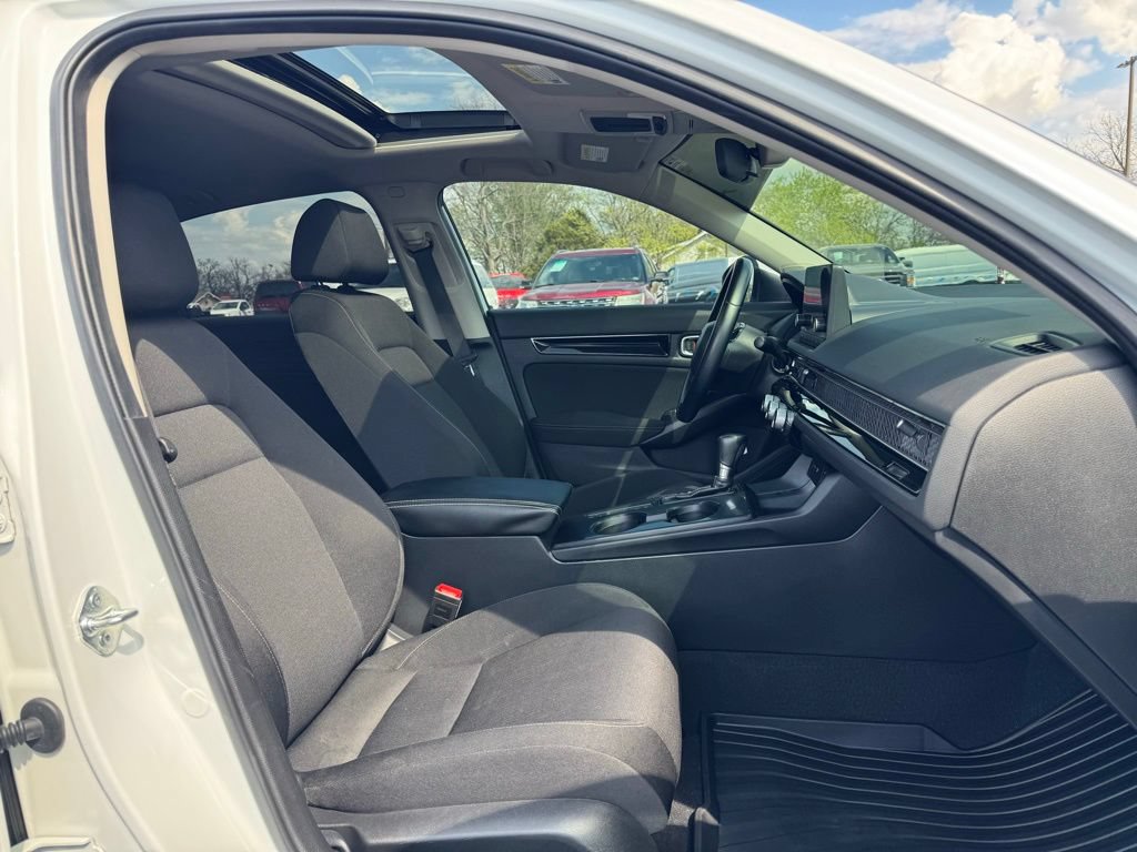 Used 2022 Honda Civic EX image 18