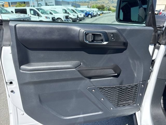 Certified 2025 Ford Bronco Badlands AWD/4WD image 14