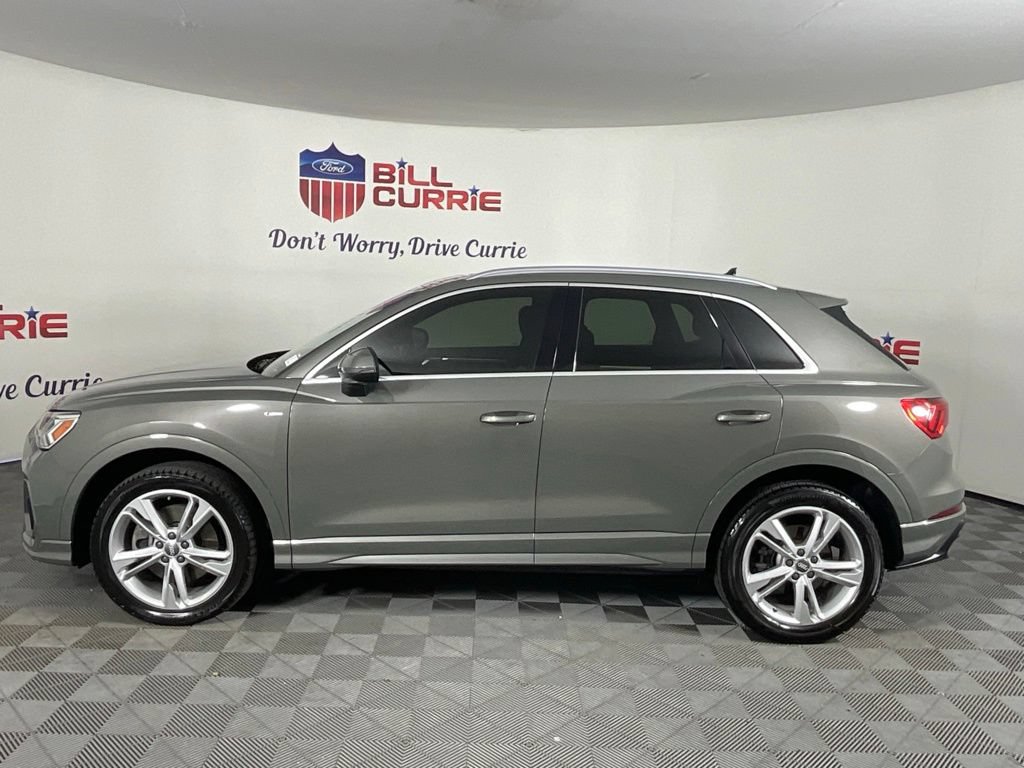 Used 2020 Audi Q3 2.0T Premium Plus w/ Premium Plus Package AWD/4WD image 6