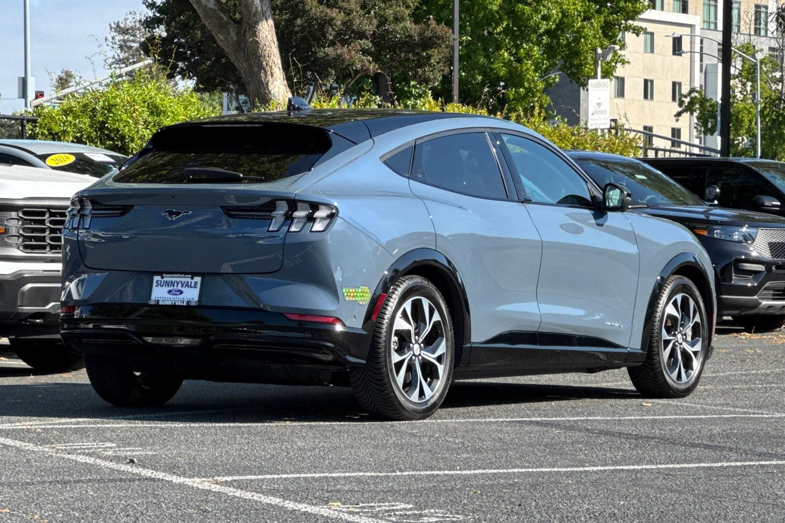 Certified 2023 Ford Mustang Mach-E Premium AWD/4WD image 4