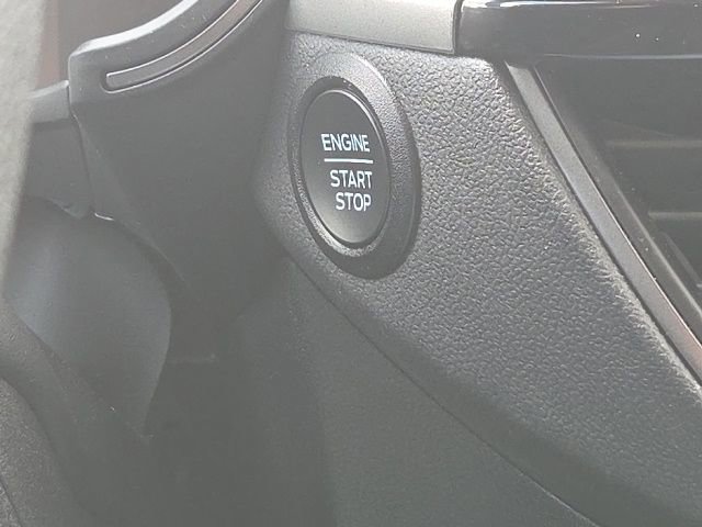 Certified 2025 Ford Escape Active image 44