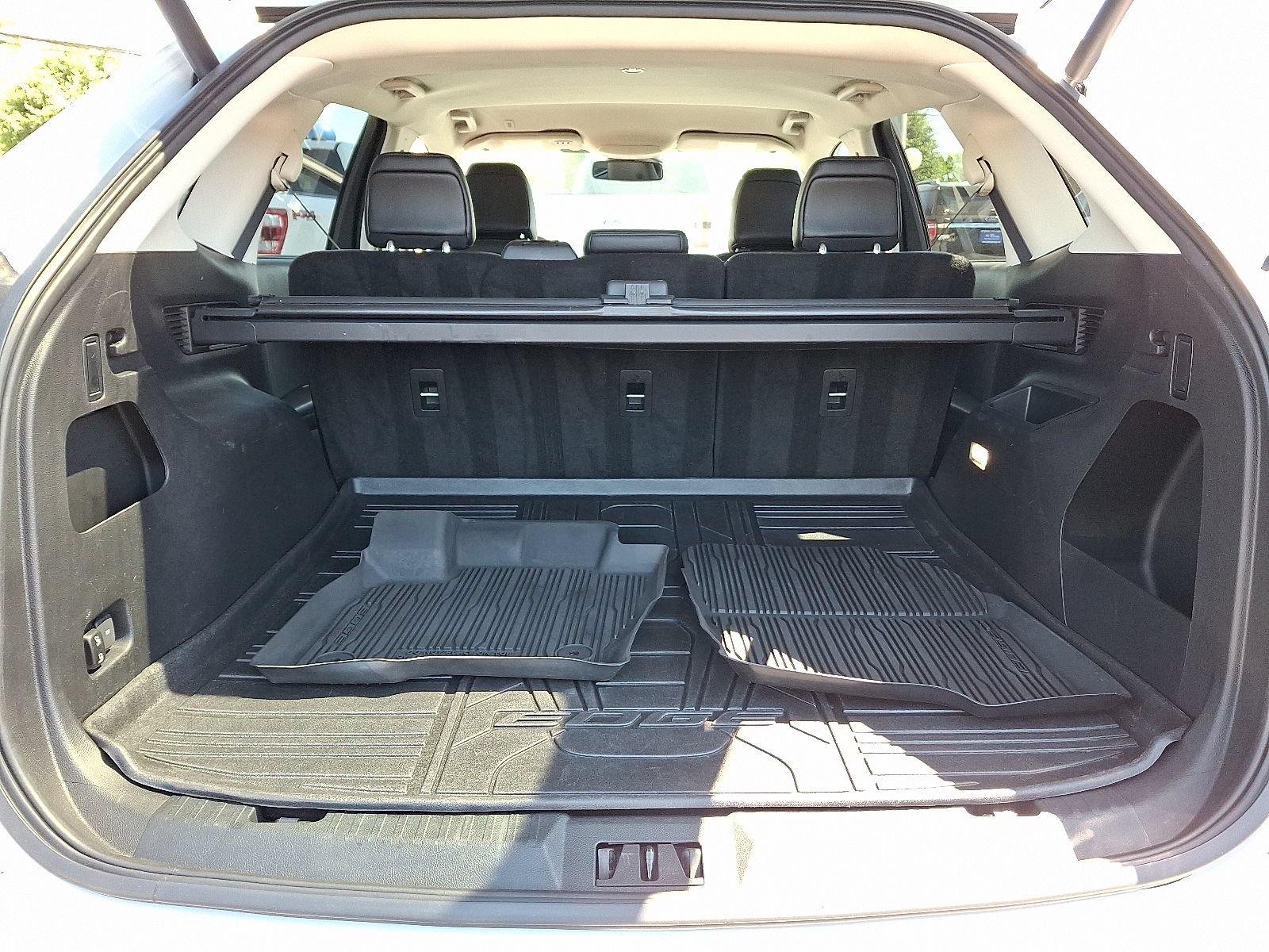Certified 2023 Ford Edge SEL w/ Convenience Package AWD/4WD image 28