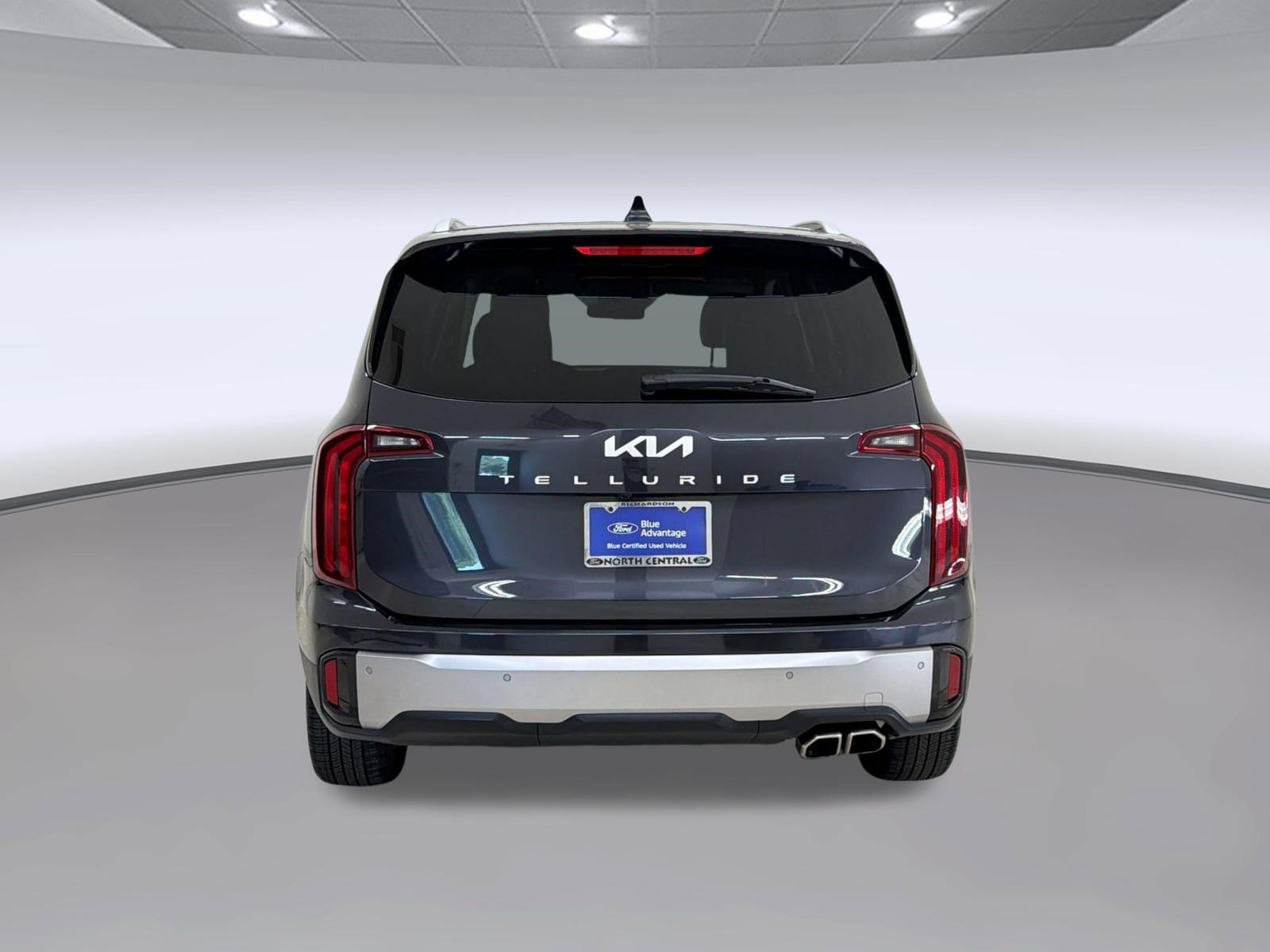 Used 2025 Kia Telluride S FWD image 10