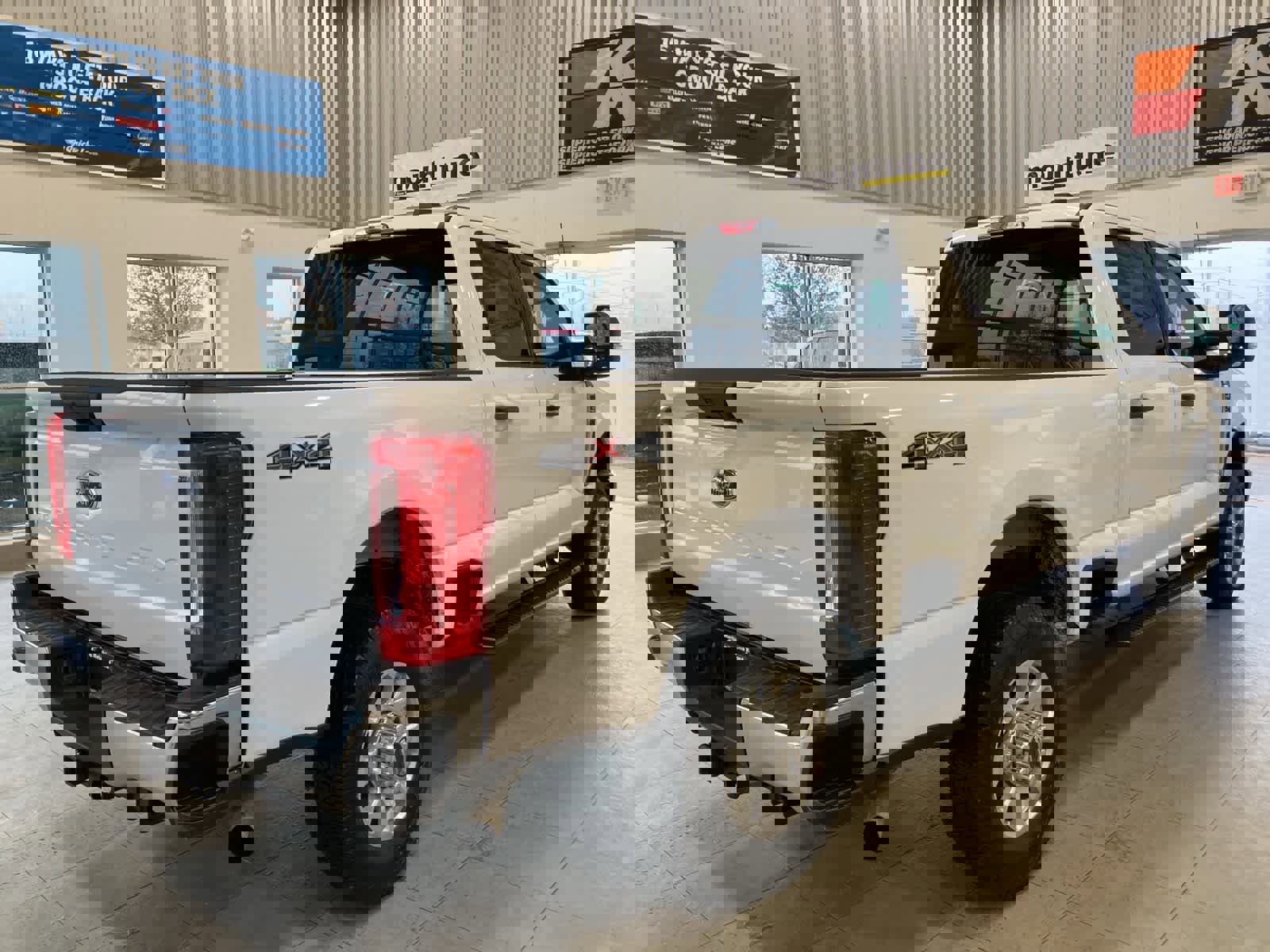 Certified 2024 Ford F250 XLT image 5