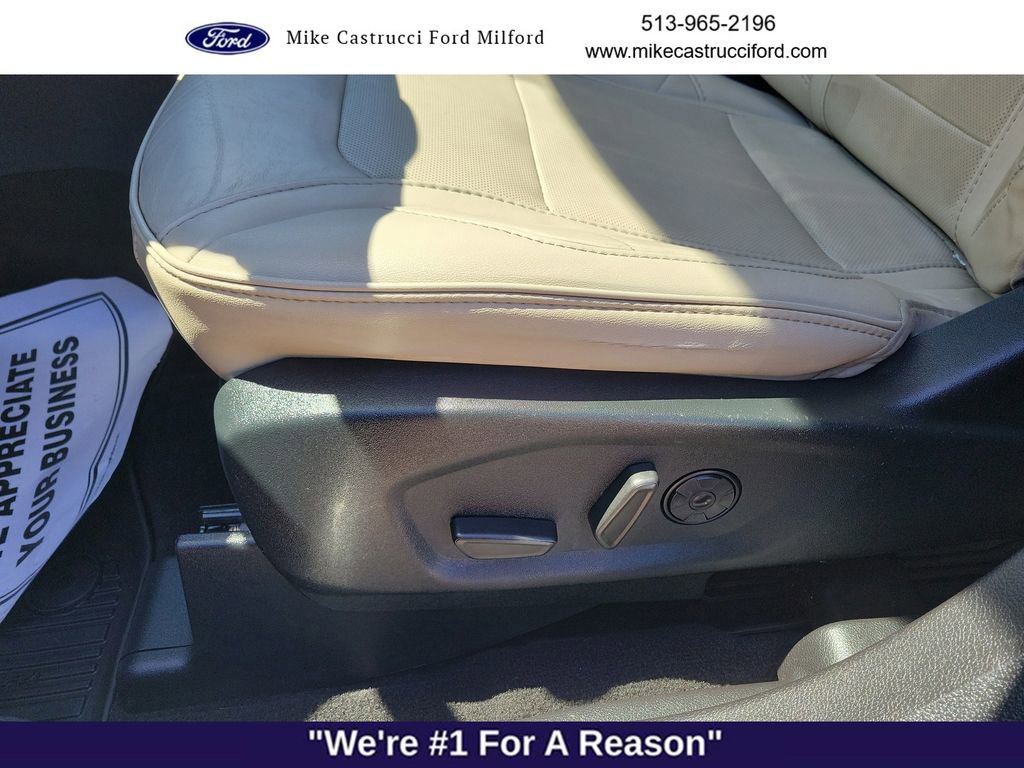 Certified 2019 Ford Explorer Limited w/ Limited Luxury Package AWD/4WD image 21