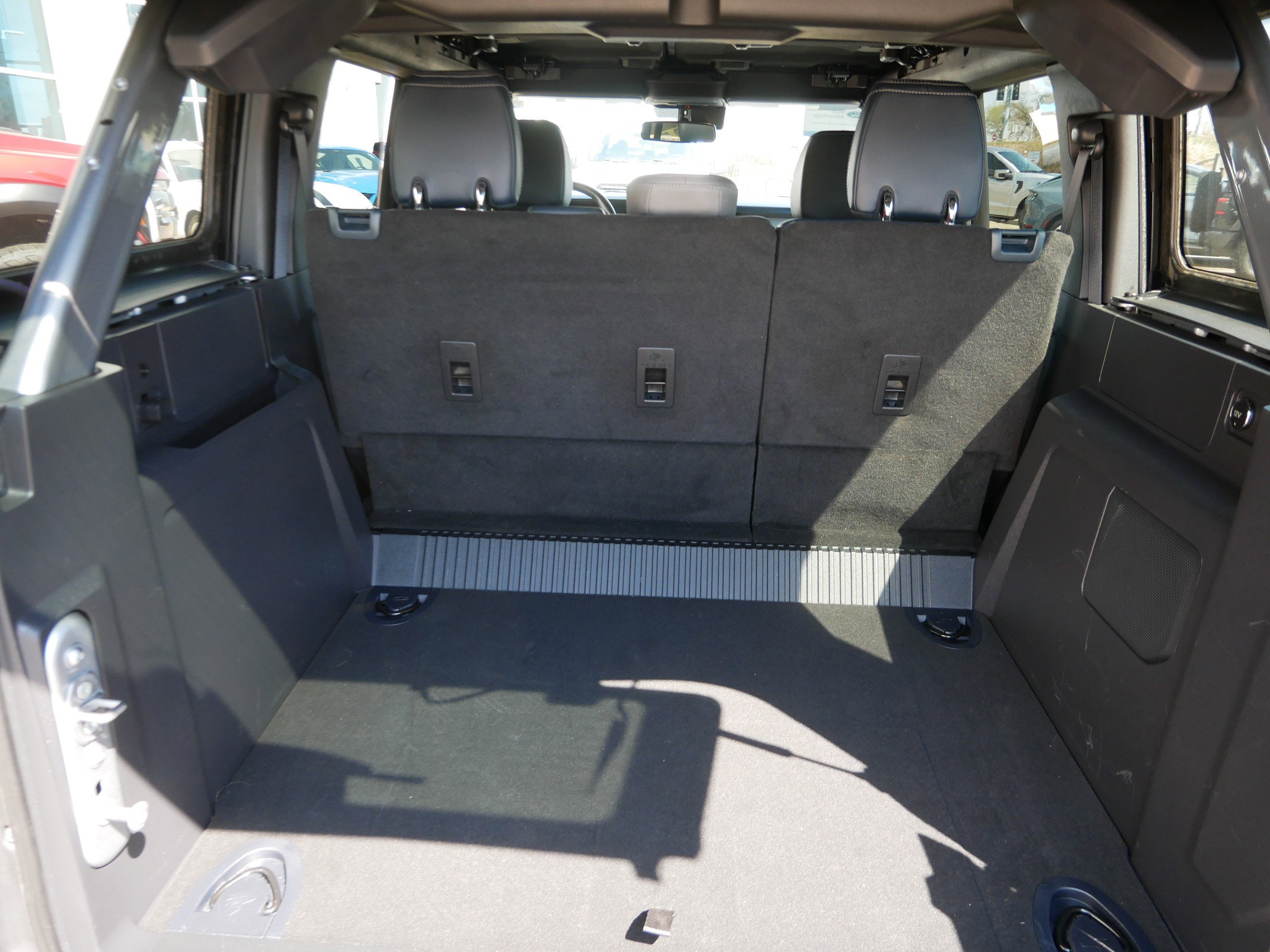 Certified 2023 Ford Bronco Outer Banks AWD/4WD image 6