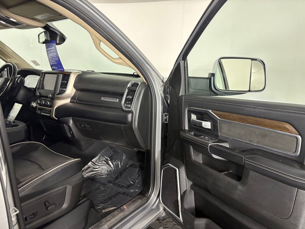 Used 2022 RAM 2500 Laramie AWD/4WD image 33