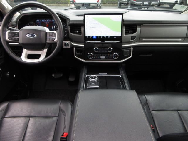 Certified 2023 Ford Expedition XLT image 21