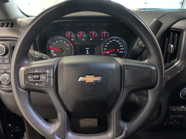 Used 2023 Chevrolet Silverado 1500 Custom image 17