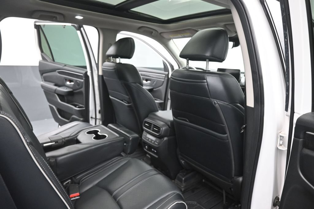 Used 2023 Honda Pilot Elite image 10