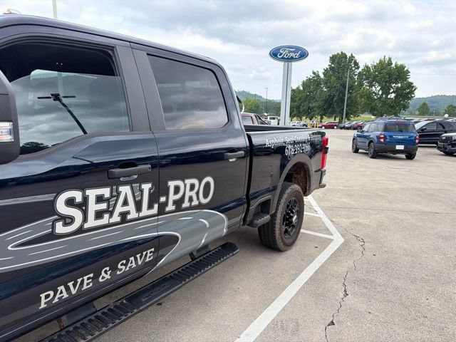 Certified 2024 Ford F250 XL w/ STX Appearance Package AWD/4WD image 5