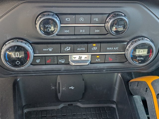 Certified 2024 Ford Bronco Badlands AWD/4WD image 24
