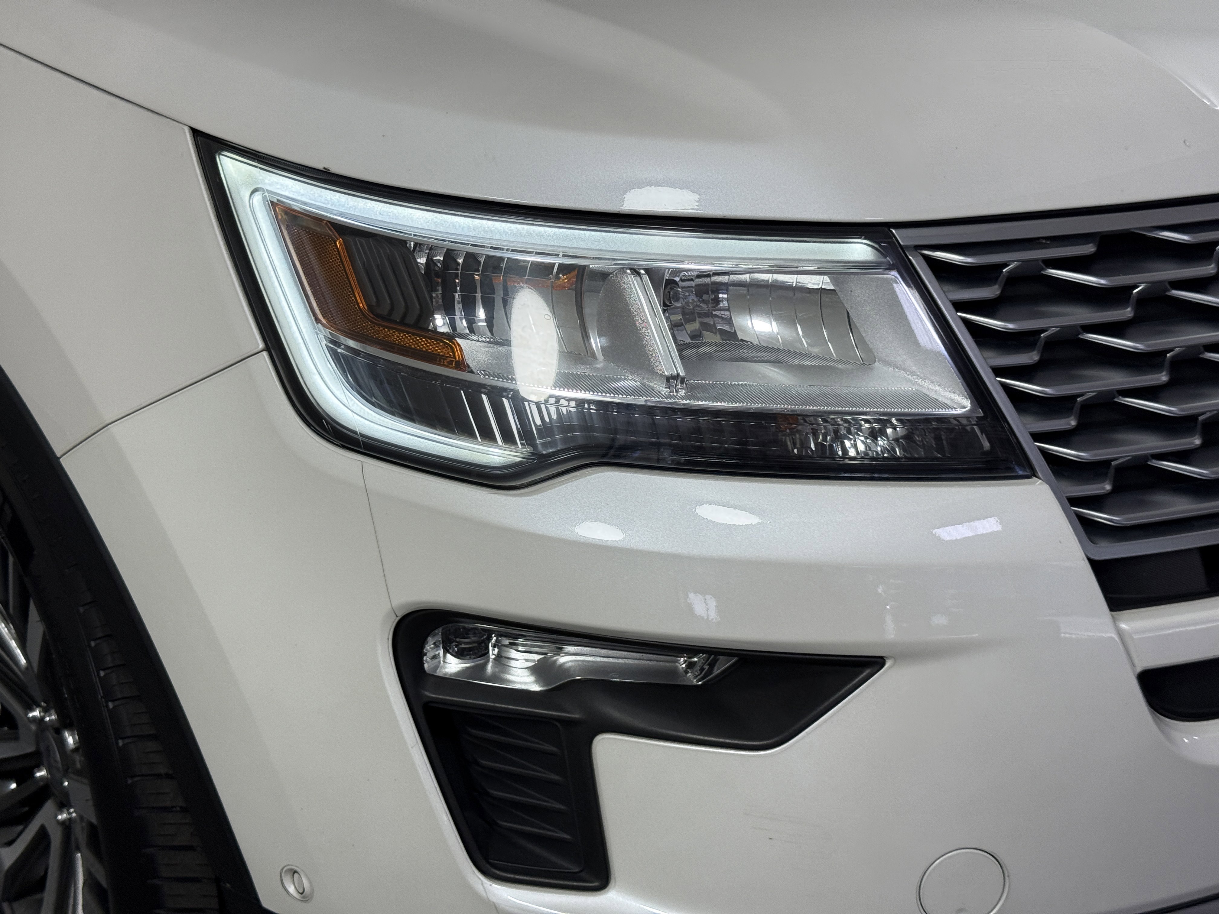 Certified 2019 Ford Explorer Platinum image 7