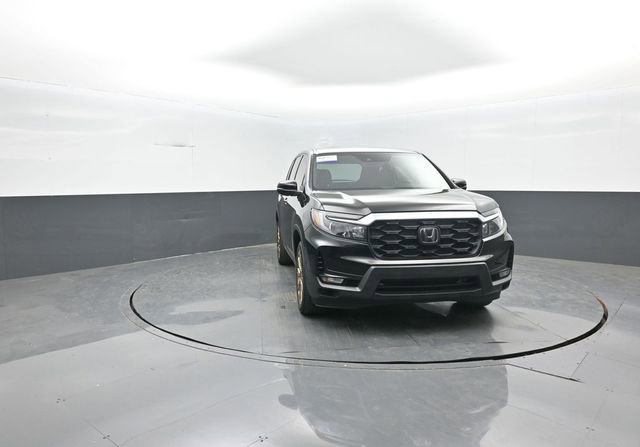 Used 2023 Honda Passport EX-L image 2