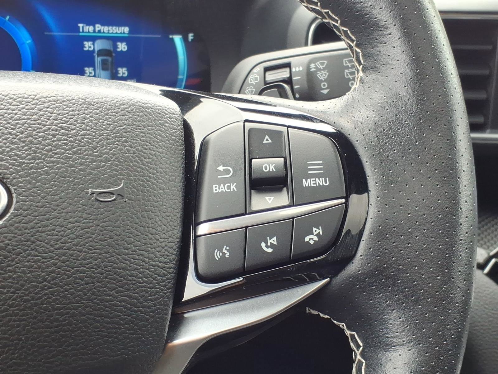 Certified 2023 Ford Explorer ST w/ Technology Package AWD/4WD image 20