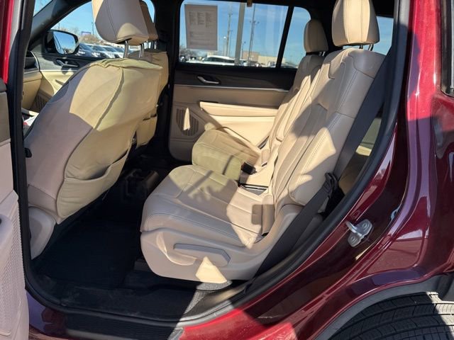 Used 2023 Jeep Grand Cherokee L Limited image 15