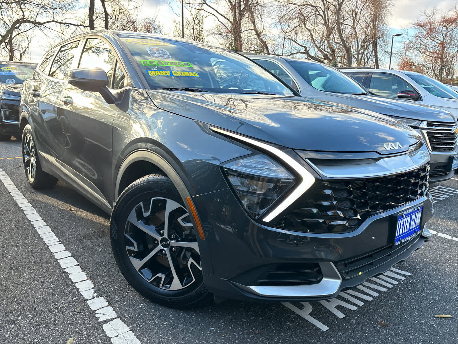 Used 2023 Kia Sportage EX image 5
