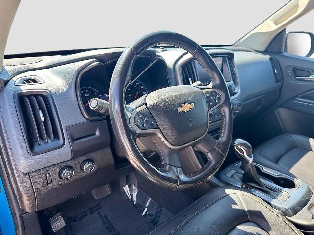 Used 2022 Chevrolet Colorado Z71 AWD/4WD image 9