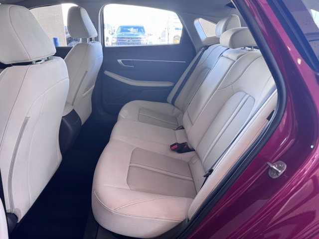Used 2024 Hyundai Sonata SEL FWD image 11