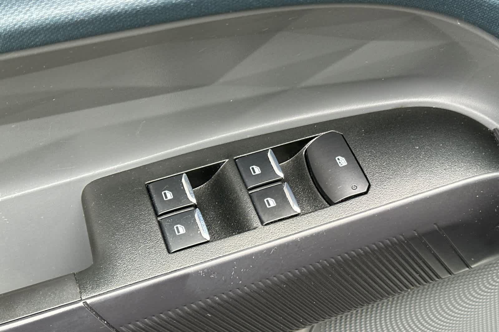 Certified 2023 Ford Maverick XL image 14