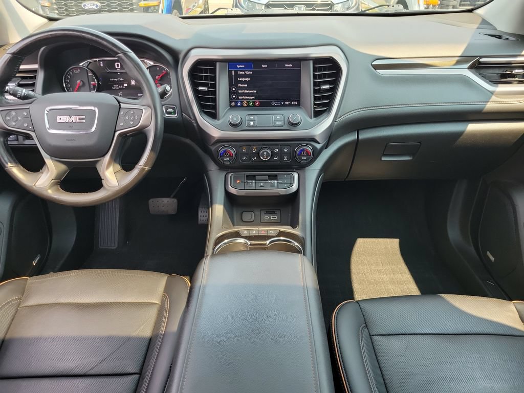 Used 2022 GMC Acadia AT4 w/ Technology Package AWD/4WD image 11