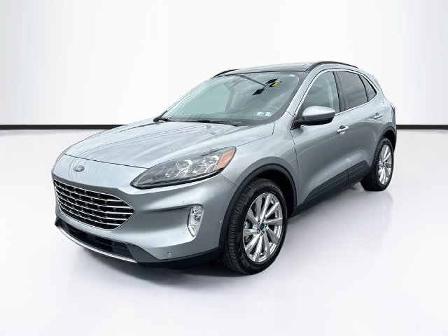 Certified 2022 Ford Escape Titanium w/ Titanium Elite Package AWD/4WD image 4