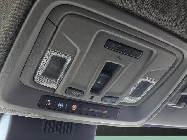 Used 2022 Chevrolet Silverado 1500 LT image 28