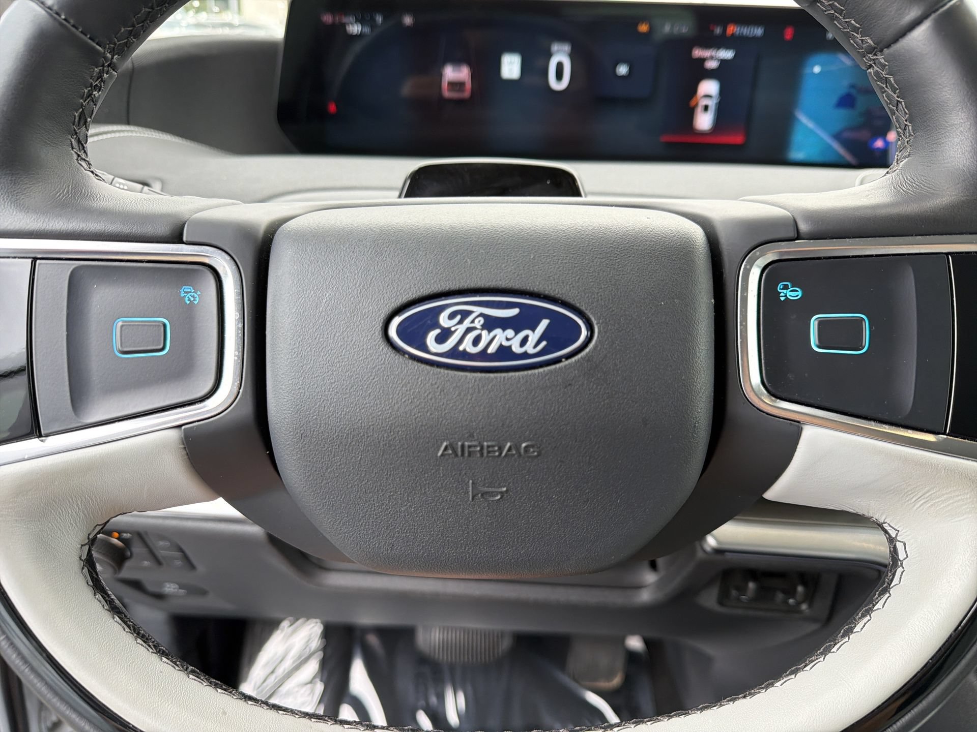 Certified 2025 Ford Expedition Max Platinum AWD/4WD image 14