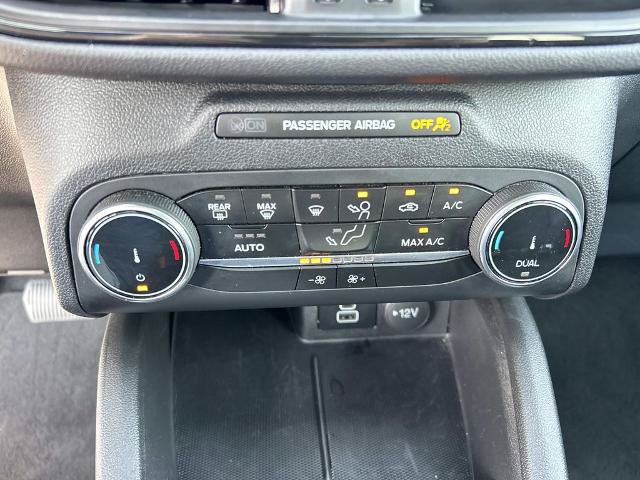 Certified 2025 Ford Escape ST-Line AWD/4WD image 32