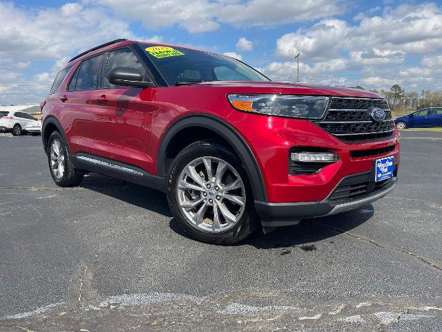 Certified 2023 Ford Explorer XLT w/ Equipment Group 202A image 11