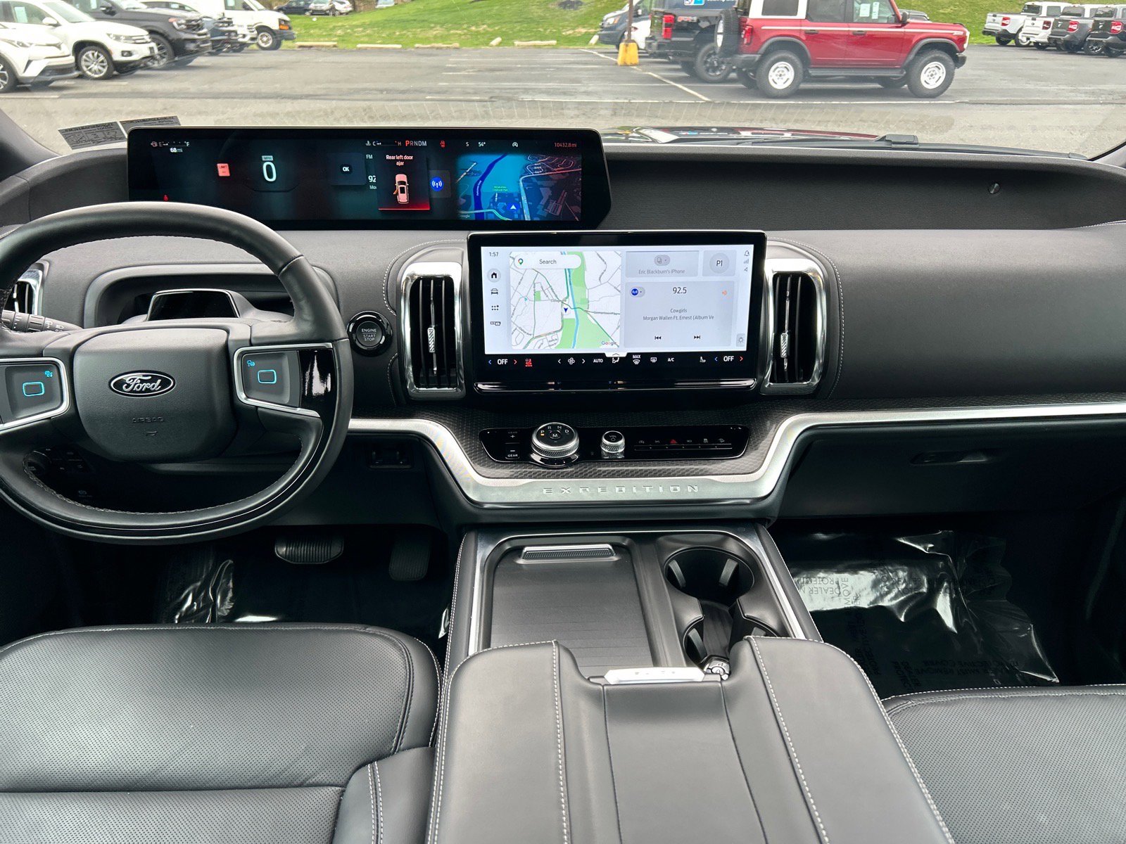 Certified 2025 Ford Expedition Max Platinum w/ Stealth Performance Package AWD/4WD image 3