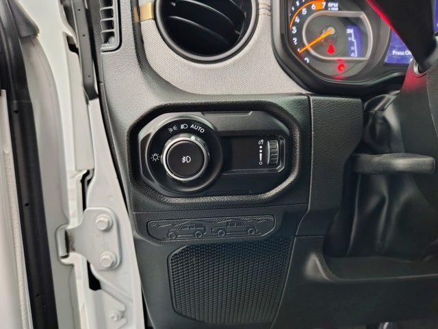 Used 2024 Jeep Wrangler Sport AWD/4WD image 29