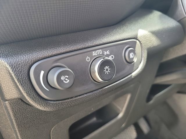 Used 2021 Chevrolet TrailBlazer LT w/ Convenience Package FWD image 17