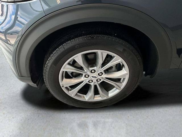 Certified 2018 Ford Explorer XLT w/ Equipment Group 202A AWD/4WD image 30
