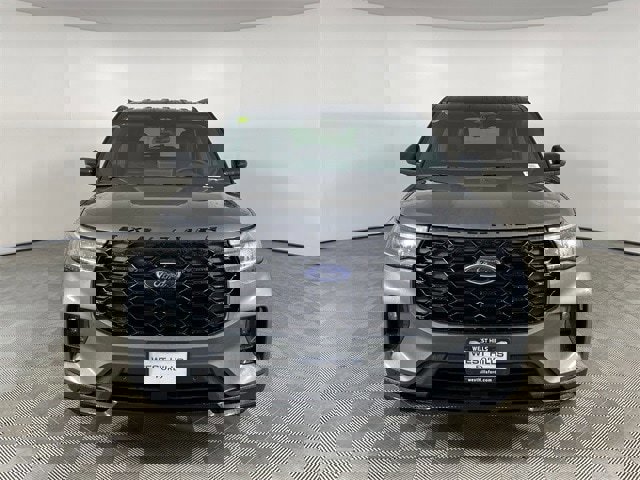 Certified 2025 Ford Explorer ST-Line image 12