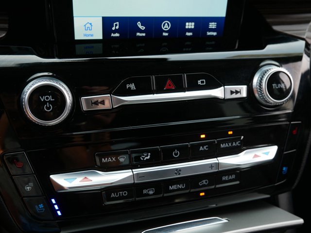 Certified 2022 Ford Explorer Limited w/ Limited Technology Package AWD/4WD image 26