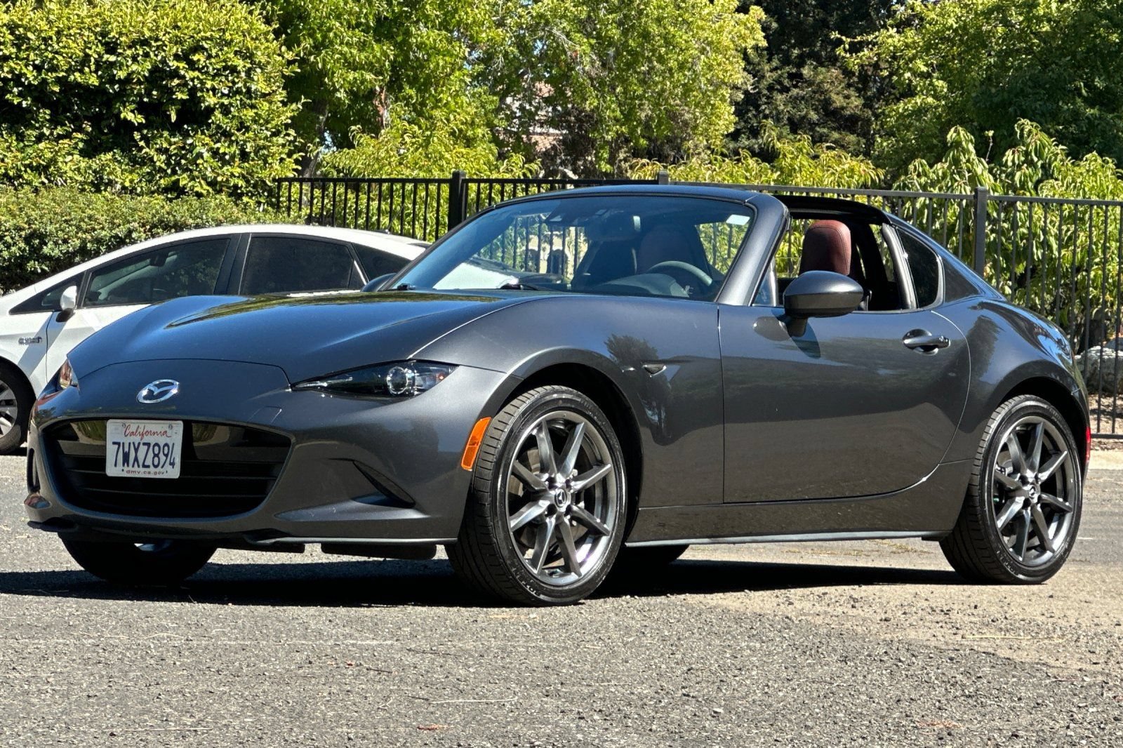Used 2017 MAZDA MX-5 Miata RF Grand Touring RWD image 8