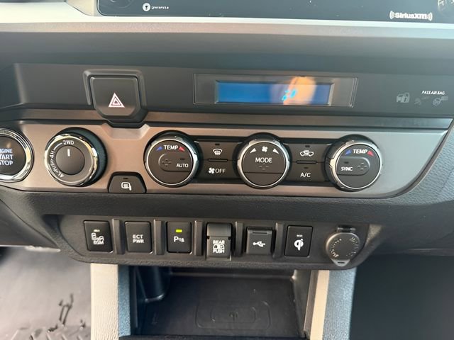 Used 2023 Toyota Tacoma TRD Off-Road w/ Technology Package image 28