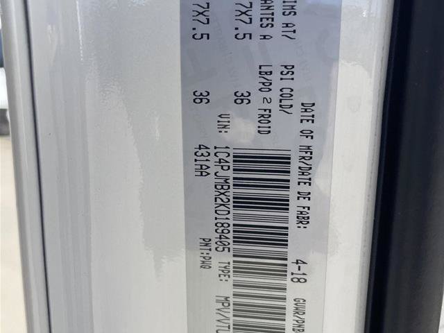 Used 2019 Jeep Cherokee Trailhawk AWD/4WD image 33