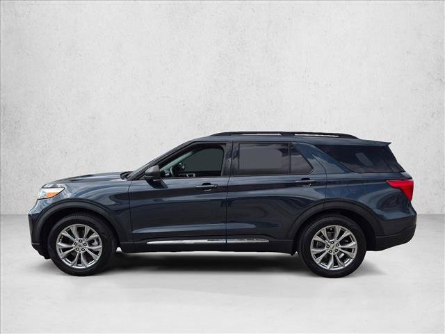 Certified 2023 Ford Explorer XLT w/ Equipment Group 202A RWD image 8
