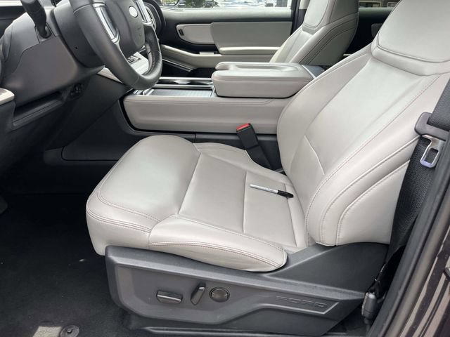 Certified 2025 Ford Expedition Max Active AWD/4WD image 10