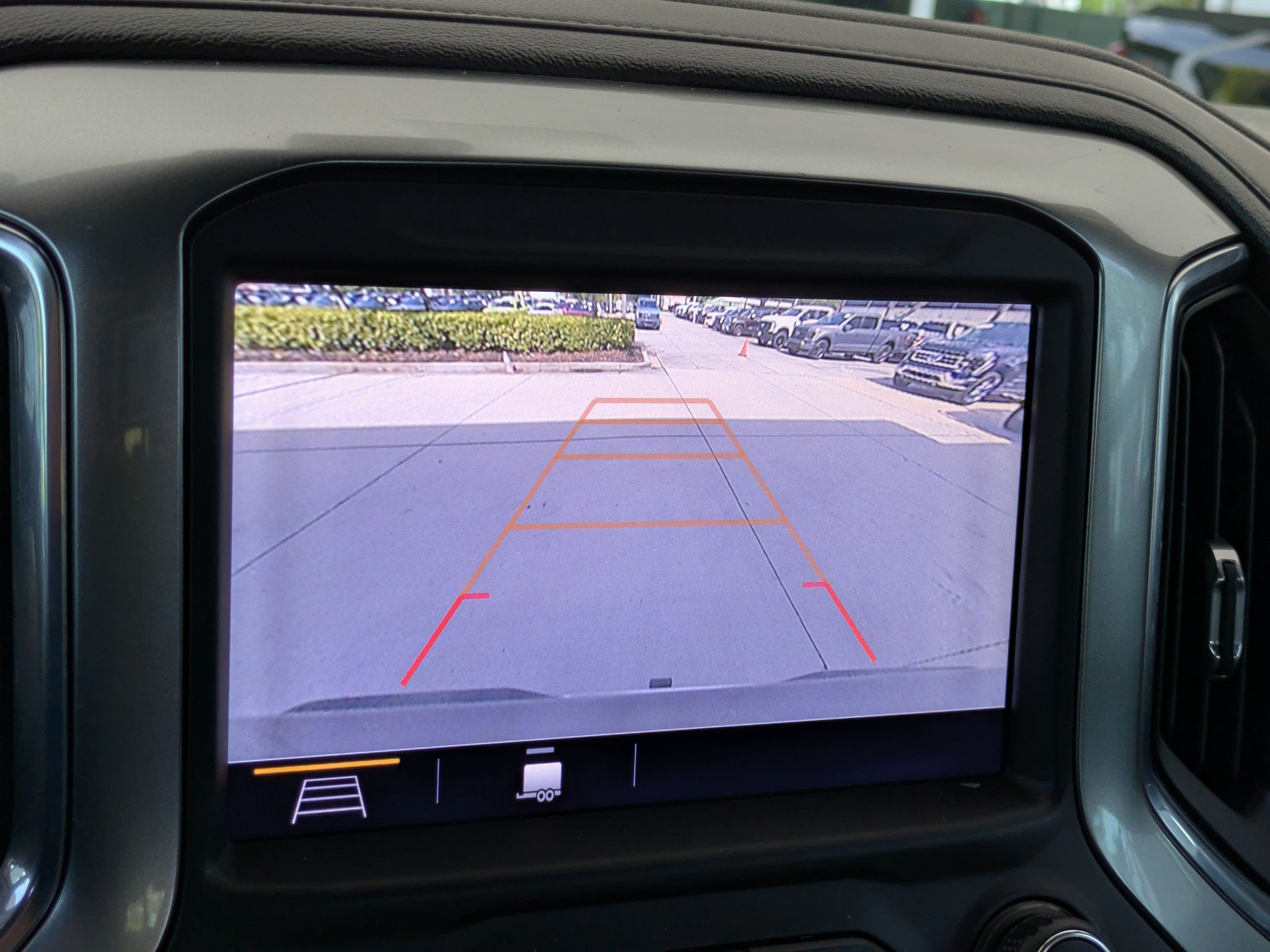 Used 2019 Chevrolet Silverado 1500 LT w/ All-Star Edition AWD/4WD image 21