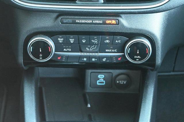 Certified 2022 Ford Escape SEL w/ Technology Package image 30