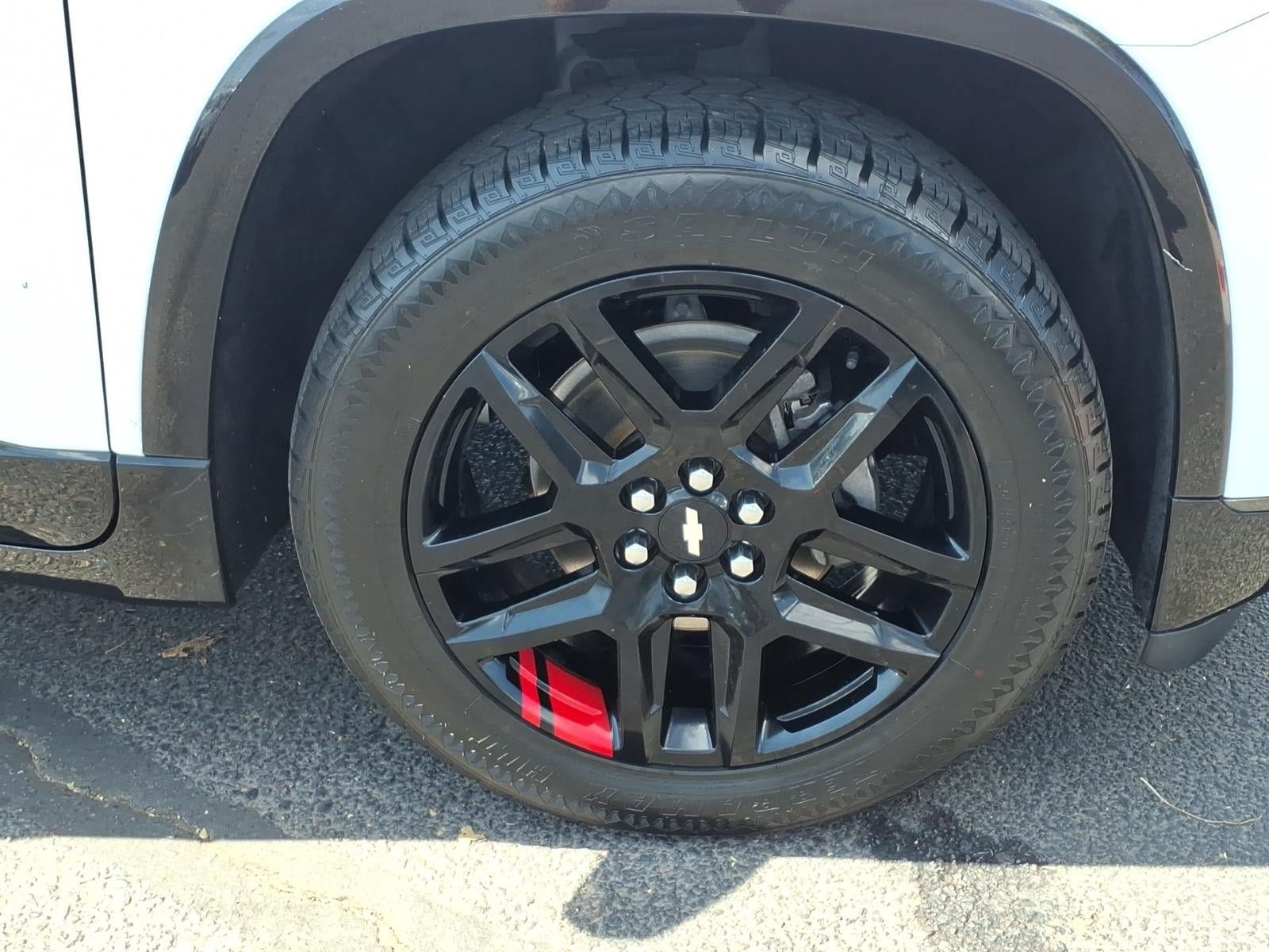 Used 2020 Chevrolet Traverse Premier w/ Redline Edition FWD image 9