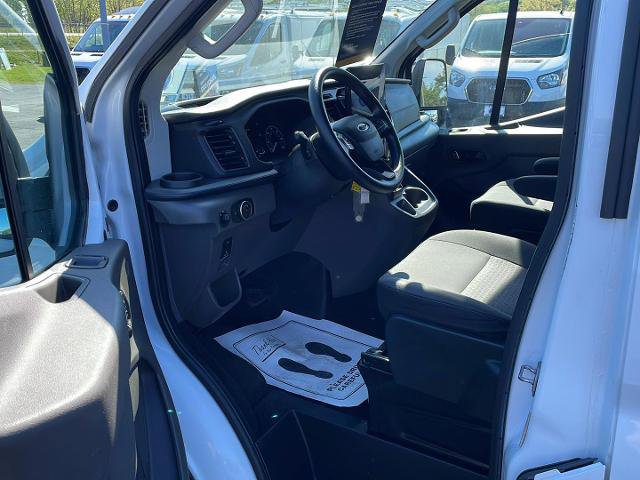 Certified 2024 Ford Transit 350 XLT RWD image 9