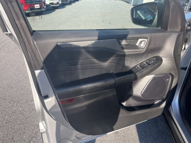 Certified 2023 Ford Escape Active FWD image 10