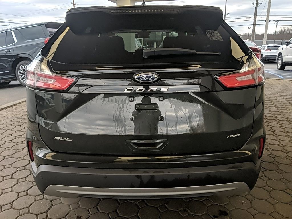 Certified 2023 Ford Edge SEL AWD/4WD image 7